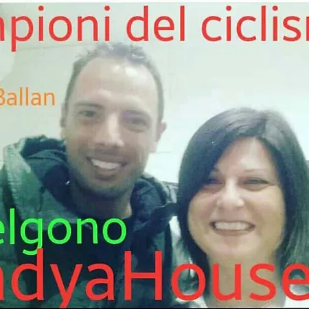 Candya House Pensión Roma